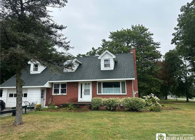 Property at 12079 Savage Rd, Sardinia, NY 14030, 4 beds, 1.5 baths