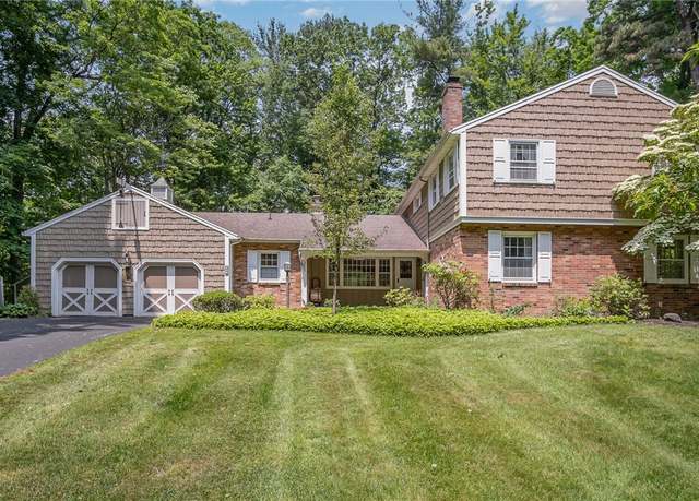 Property at 285 Panorama, Penfield, NY 14625, 5 beds, 3 baths
