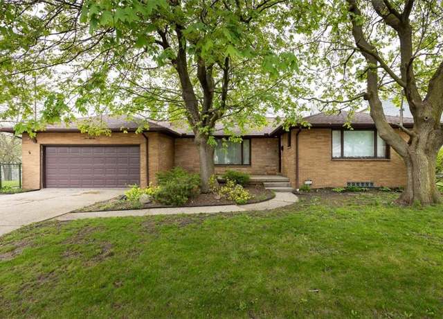 Property at 152 Lake Ave, Lancaster, NY 14086, 3 beds, 1.5 baths