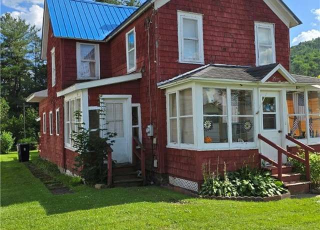 Property at 29 Beebe Ave, Norwich, NY 13815, 3 beds, 1 bath