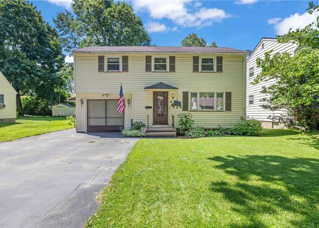 Property at 975 Whitlock Rd, Irondequoit, NY 14609, 3 beds, 1.5 baths