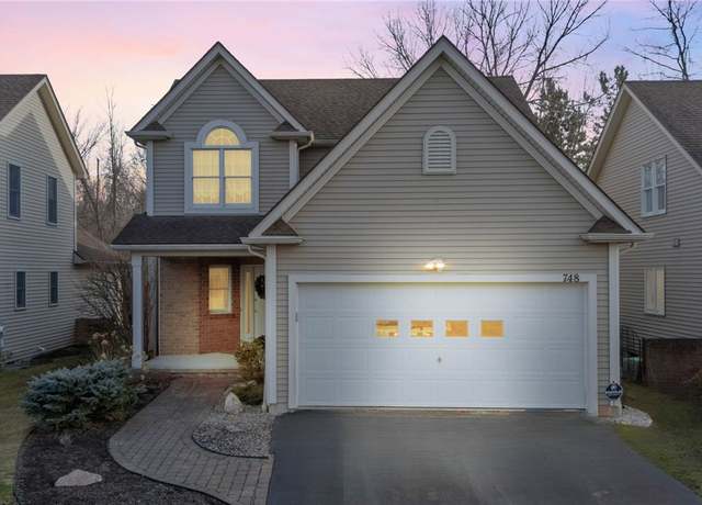 Property at 748 Bel Arbor Trl, Webster, NY 14580, 3 beds, 2.5 baths