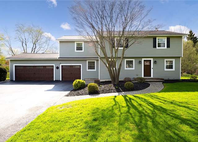 Property at 47 Kirklees Rd, Pittsford, NY 14534, 4 beds, 3 baths