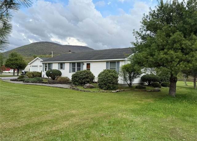 Property at 1926 County Route 41, Roxbury, NY 12474, 3 beds, 3 baths