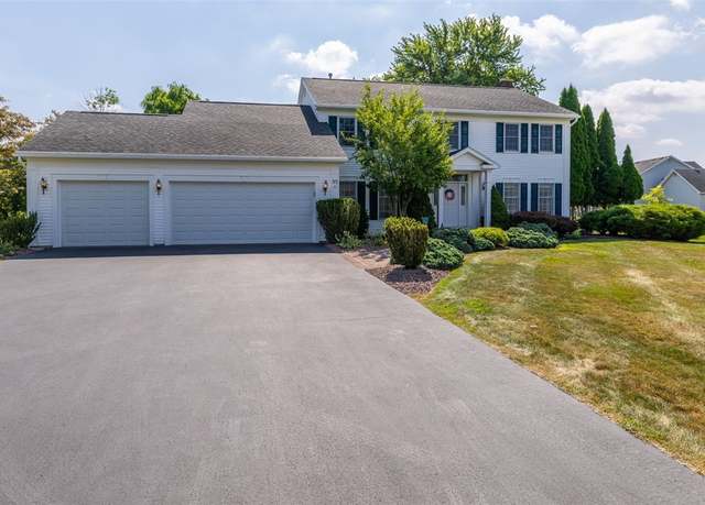 Property at 55 Wren Field Ln, Pittsford, NY 14534, 4 beds, 3 baths
