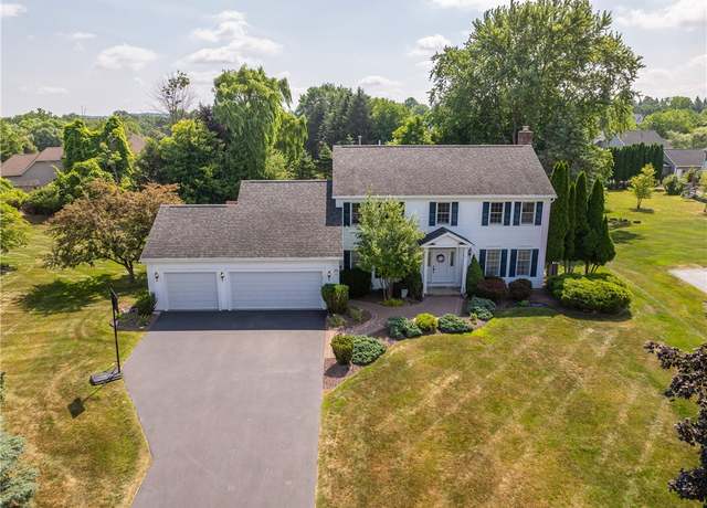 Property at 55 Wren Field Ln, Pittsford, NY 14534, 4 beds, 3 baths
