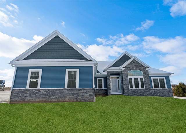 Property at 2 Stella Ln, Ogden, NY 14559, 4 beds, 2 baths