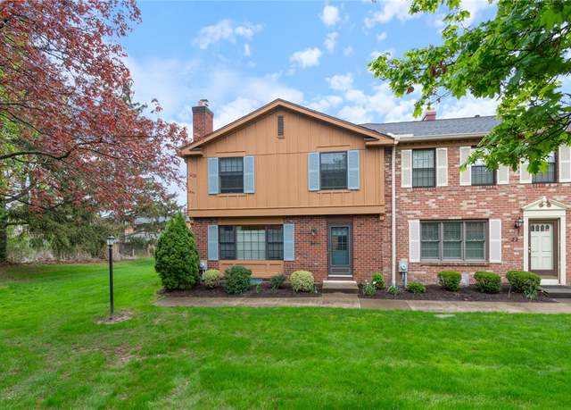 Property at 24 Dunbridge, Perinton, NY 14450, 3 beds, 2.5 baths