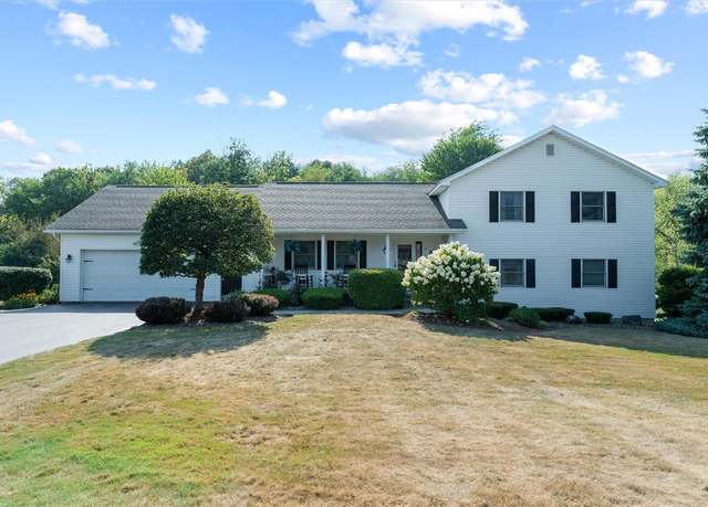 Property at 3 Meadow Ln, Owasco, NY 13021, 4 beds, 3 baths