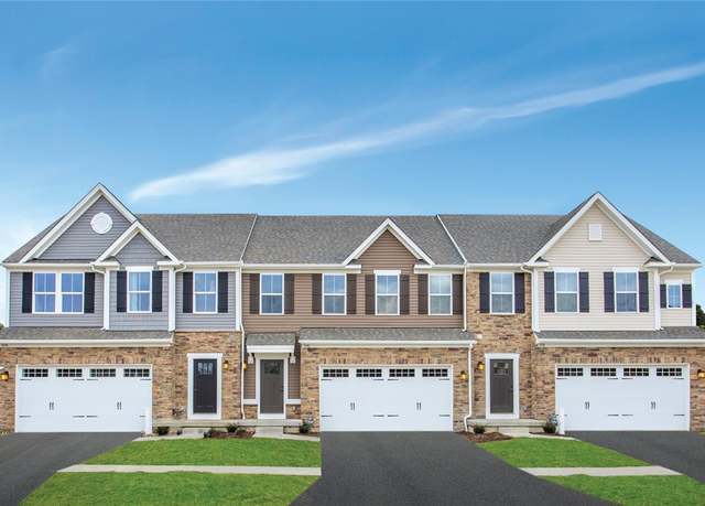 Property at 1013 Banjo Run, Victor, NY 14564, 3 beds, 2.5 baths