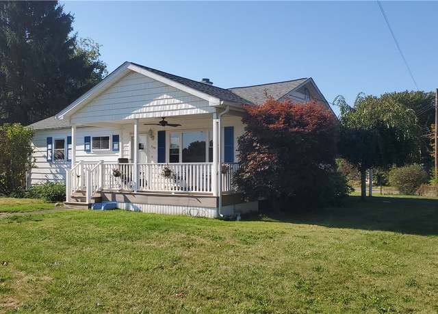 Property at 359 Gardner Rd, Horseheads, NY 14845, 3 beds, 2 baths