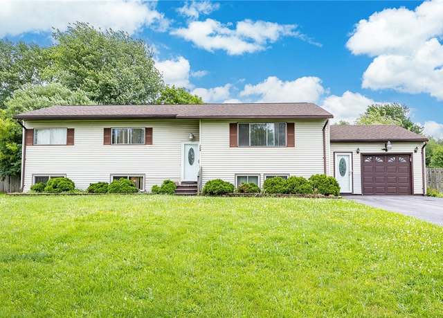 Property at 124 Summer Sky Dr, Henrietta, NY 14623, 5 beds, 3 baths