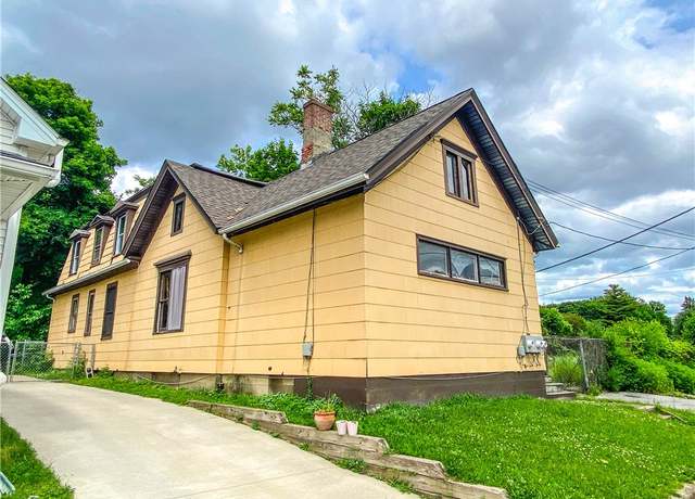 Property at 866 Smith St, Rochester, NY 14606, 5 beds, 2 baths