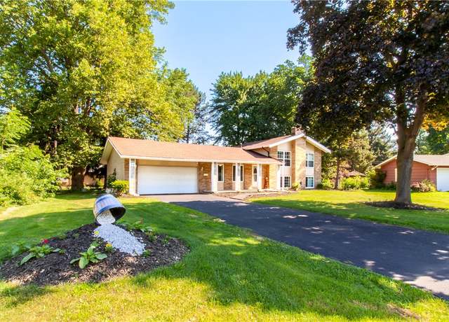 Property at 58 Eileen Cir, Greece, NY 14616, 4 beds, 1.5 baths