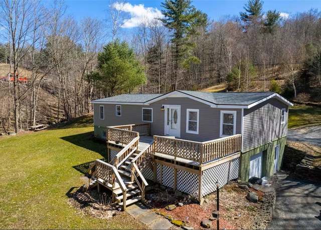 Property at 424 Moran Rd, Middletown, NY 12430, 5 beds, 3 baths