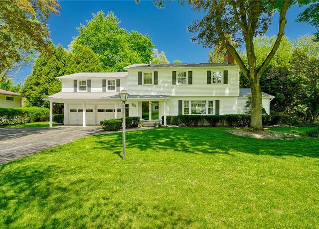 Property at 50 Shire Oaks Dr, Pittsford, NY 14534, 4 beds, 2.5 baths