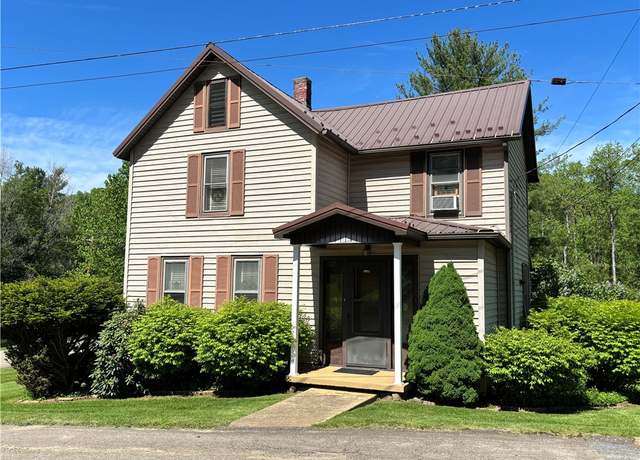 Property at 21 Curtis Rd, Hamilton, PA 16333, 3 beds, 1.5 baths