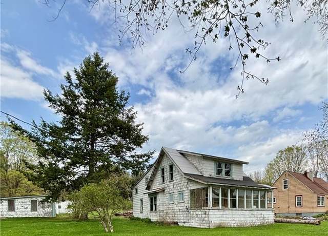 Property at 1464 Pennsylvania Ave, Southport, NY 14871, 3 beds, 2 baths