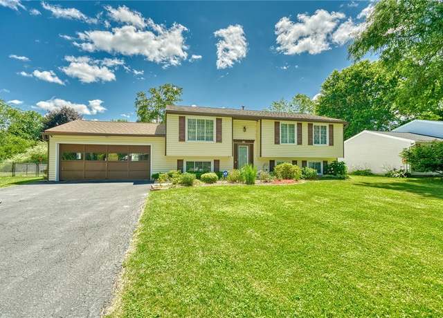Property at 26 Donlin Dr, Ogden, NY 14624, 3 beds, 1.5 baths