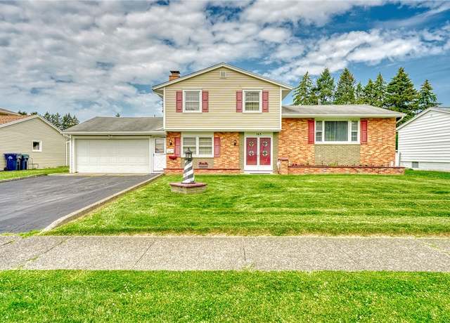 Property at 163 Auramar Dr, Irondequoit, NY 14609, 3 beds, 1.5 baths