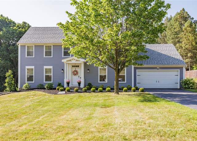 Property at 34 Bent Oak Trl, Perinton, NY 14450, 4 beds, 2.5 baths