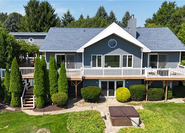 Property at 5206 Seneca Point Rd, Canandaigua-town, NY 14424, 3 beds, 3.5 baths