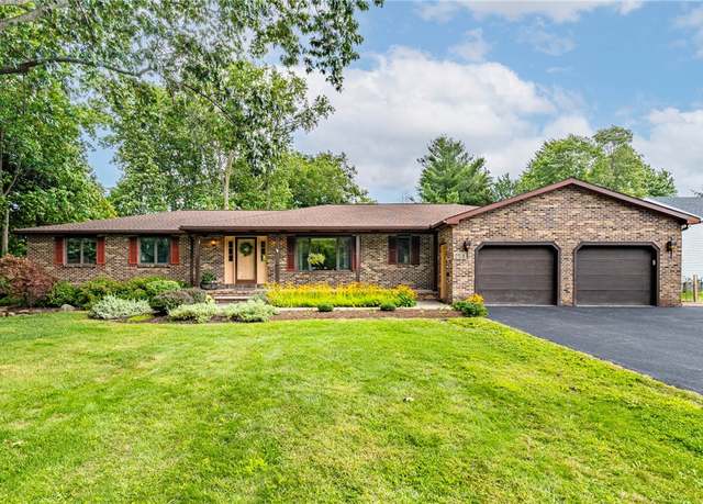 Property at 254 Mobile Dr, Greece, NY 14616, 3 beds, 2 baths