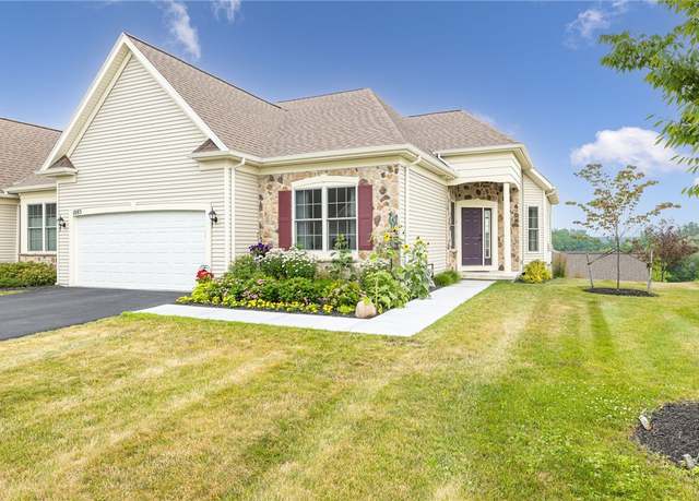Property at 1085 Chapelhill Dr, Victor, NY 14564, 3 beds, 3 baths