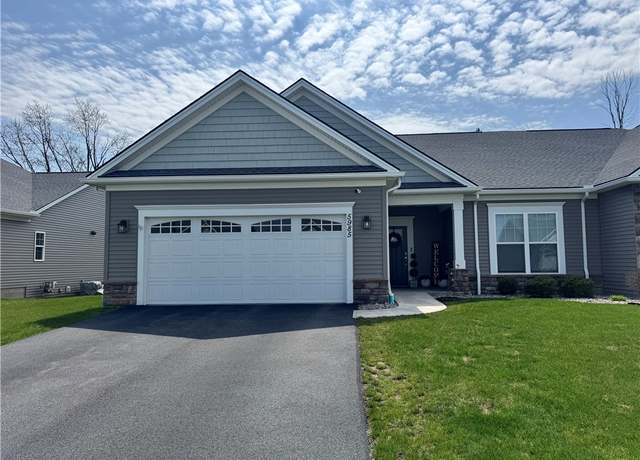 Property at 5985 Redfield Dr Dr, Farmington, NY 14425, 3 beds, 3 baths