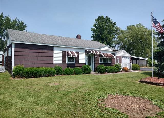 Property at 15 Douglas Dr, Waterloo, NY 13165, 2 beds, 1 bath