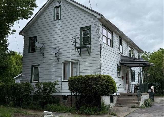 Property at 180 Norran Dr, Rochester, NY 14609, 5 beds, 4 baths