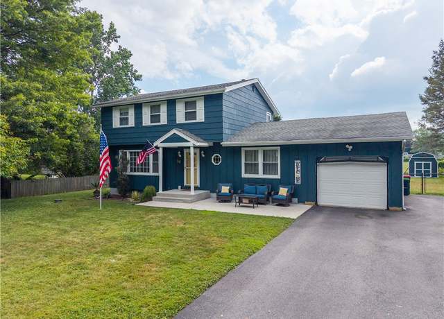 Property at 30 Rusty Ln, Greece, NY 14626, 4 beds, 1.5 baths