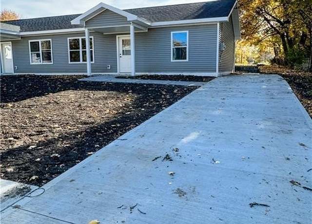 Property at 122A Cottage St, Auburn, NY 13021, 2 beds, 1 bath