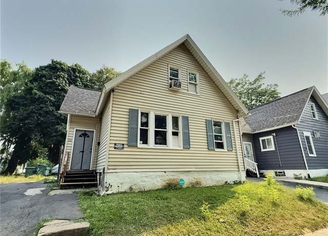 Property at 19 Bloomingdale St, Rochester, NY 14621, 3 beds, 1.5 baths