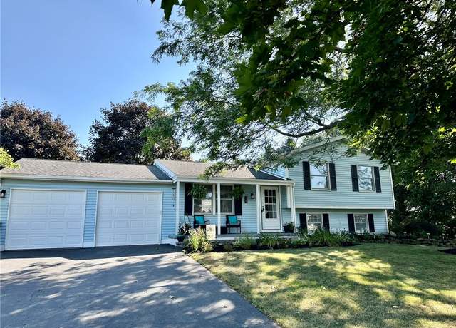 Property at 15 Paddock Dr, Henrietta, NY 14467, 3 beds, 2 baths