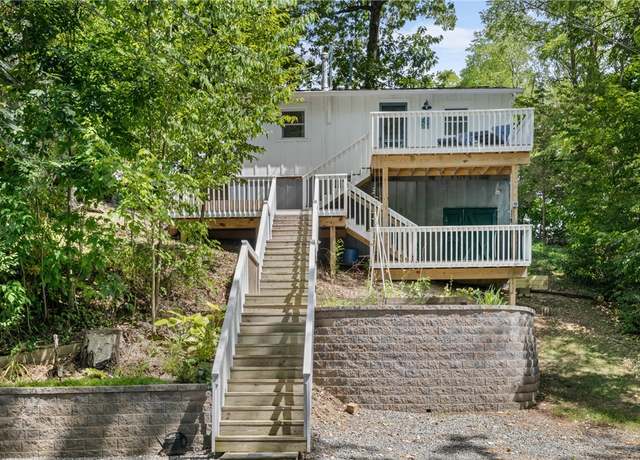 Property at 1695 Long Point Beach Rd, Torrey, NY 14527, 2 beds, 1 bath