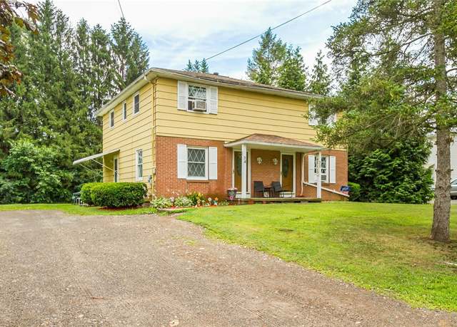 Property at 34 North Ave #32, Manchester, NY 14504, 4 beds, 3 baths