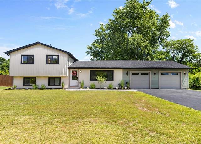 Property at 76 Summer Sky Dr, Henrietta, NY 14623, 4 beds, 2 baths