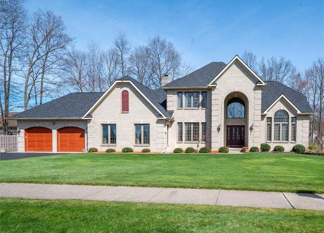 Property at 152 Country Wood Lndg, Greece, NY 14626, 4 beds, 2.5 baths