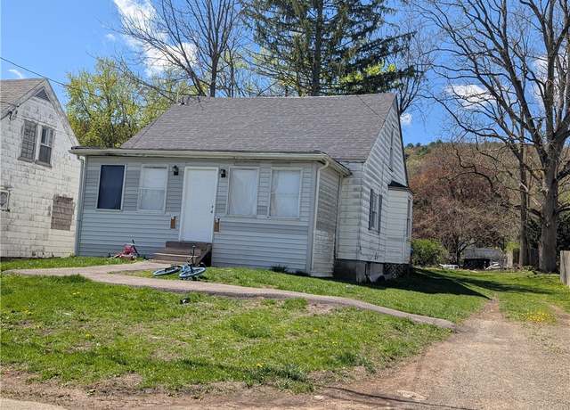 Property at 608 Batavia St, Southport, NY 14904, 4 beds, 1 bath