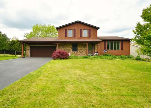 Property at 109 Everwild Ln, Greece, NY 14616, 4 beds, 2.5 baths