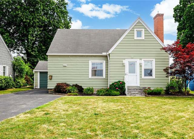 Property at 771 Britton Rd, Greece, NY 14616, 2 beds, 2 baths