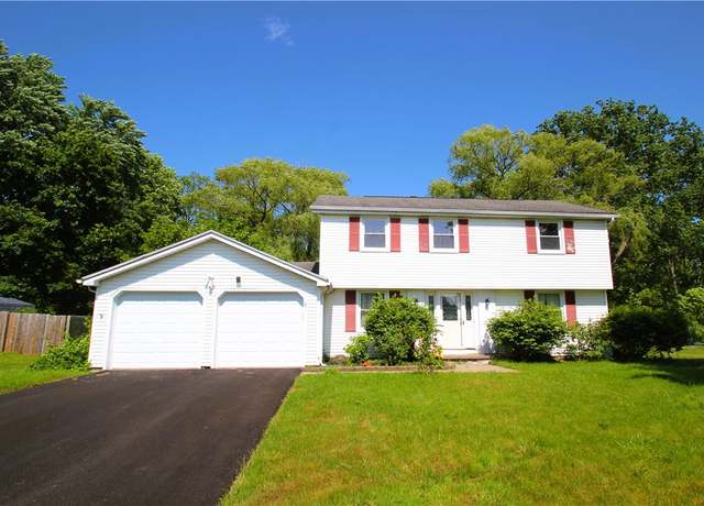 Property at 24 Lexington Pkwy, Chili, NY 14624, 4 beds, 1.5 baths