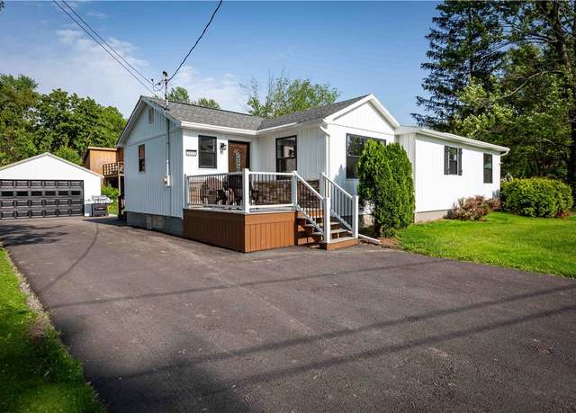 Property at 3603 Shoreline Dr, Livonia, NY 14487, 3 beds, 2 baths