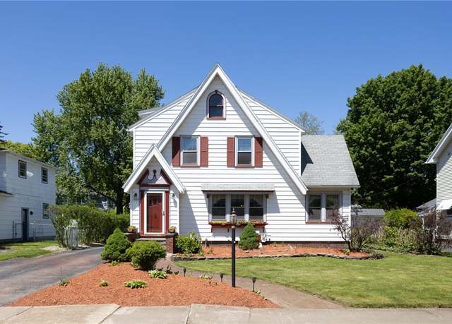 Property at 1039 Winona Blvd, Irondequoit, NY 14617, 5 beds, 3 baths