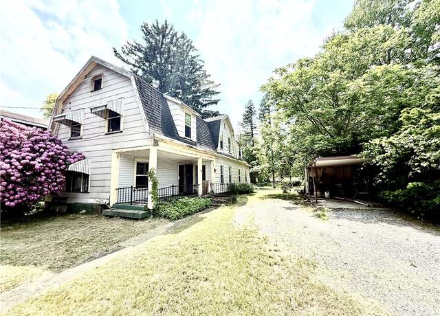Property at 15 Oak St, Waterloo, NY 13165, 5 beds, 2 baths
