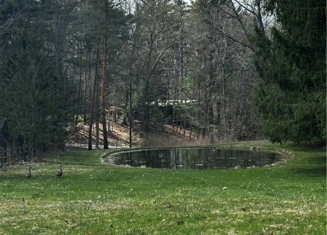 Property at 212 Whistle Stop Rd, Victor, NY 14564