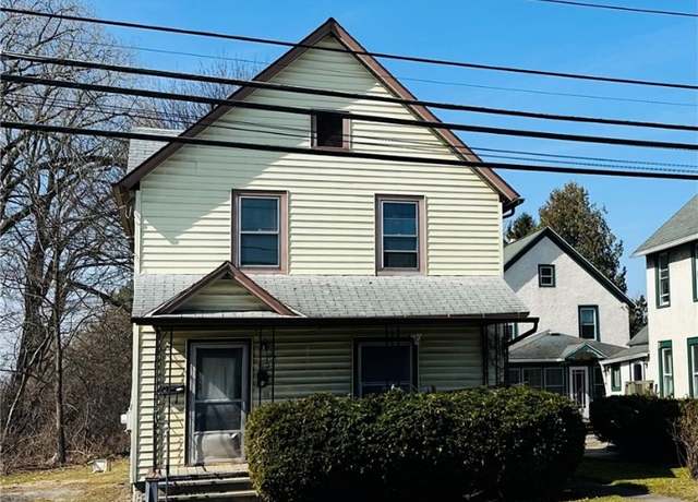 Property at 77 Columbus St, Auburn, NY 13021, 3 beds, 2 baths