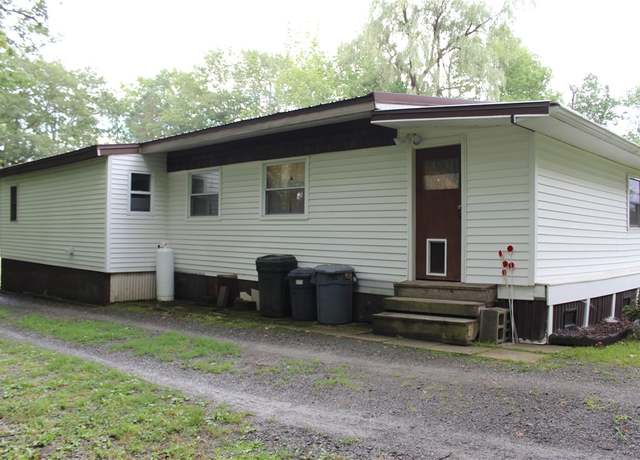 Property at 114 Elm Rd, Oxford, NY 13830, 3 beds, 1 bath