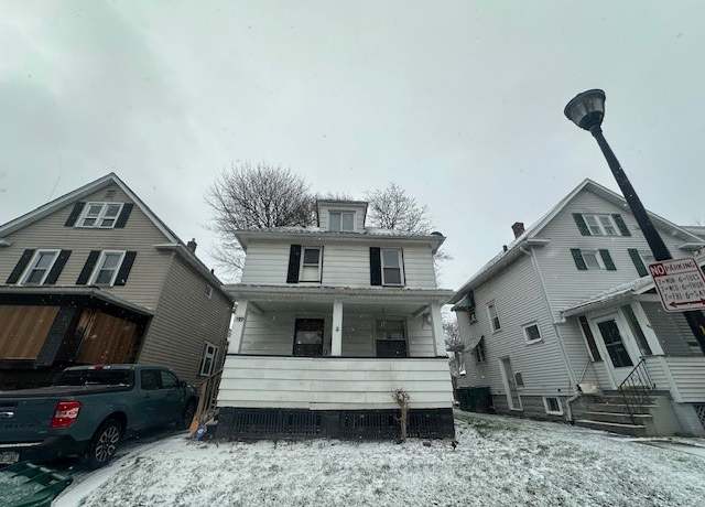 Property at 199 Roycroft Dr, Rochester, NY 14621, 3 beds, 1 bath
